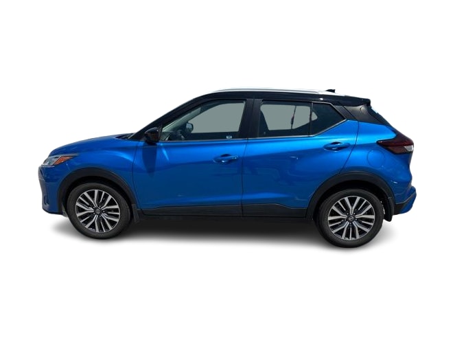Thumbnail: 2021 Nissan Kicks - 3