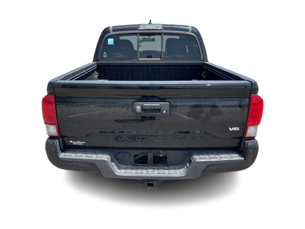 Thumbnail: 2016 Toyota Tacoma - 5