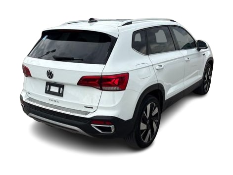 Thumbnail: 2024 Volkswagen Taos - 16