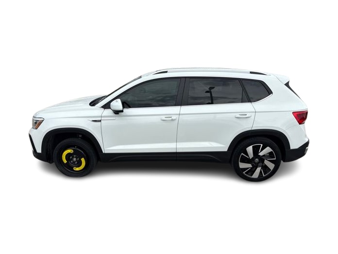 Thumbnail: 2024 Volkswagen Taos - 3