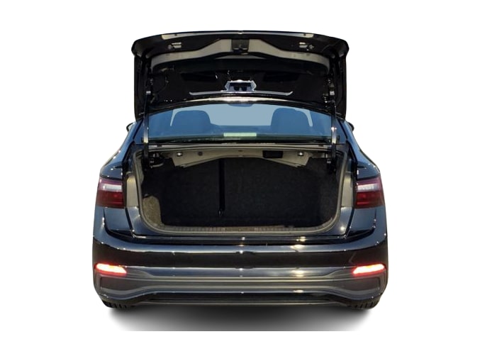 Thumbnail: 2025 Volkswagen Jetta - 18