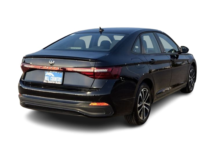 Thumbnail: 2025 Volkswagen Jetta - 21