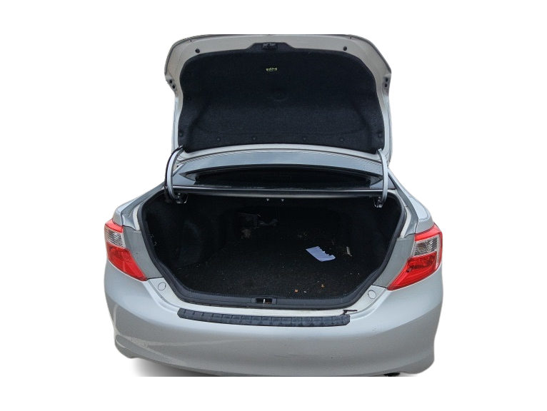 Thumbnail: 2014 Toyota Camry - 23