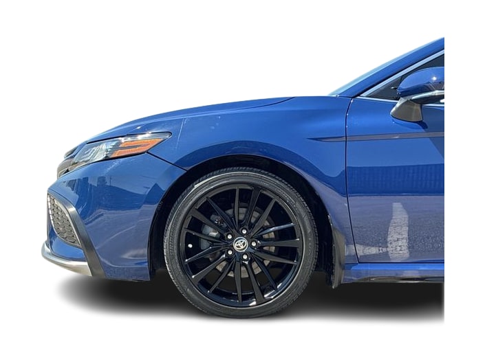 Thumbnail: 2023 Toyota Camry - 27