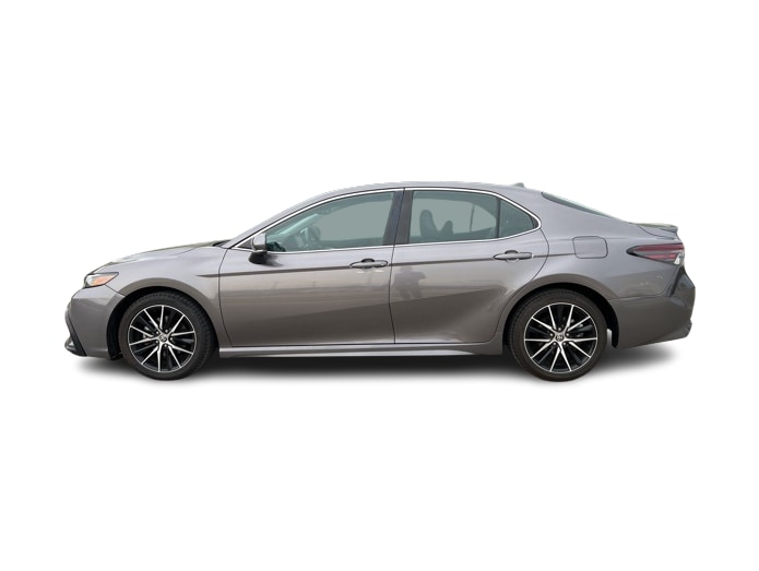 2021 Toyota Camry SE 3