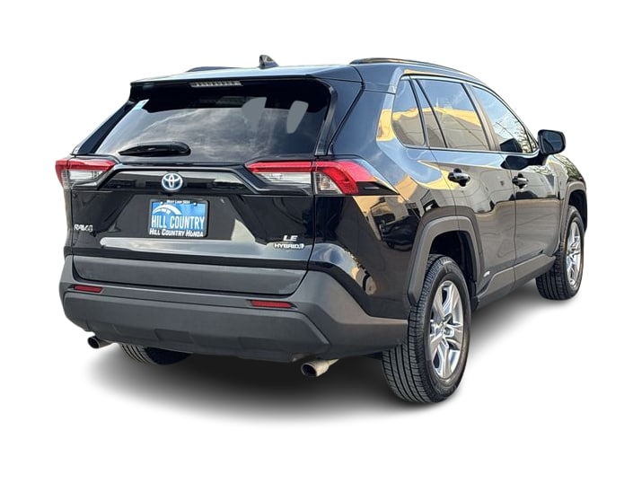 Thumbnail: 2022 Toyota RAV4 - 21