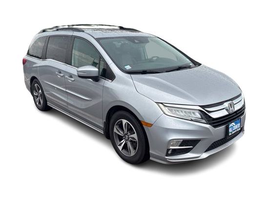 Thumbnail: 2018 Honda Odyssey - 17