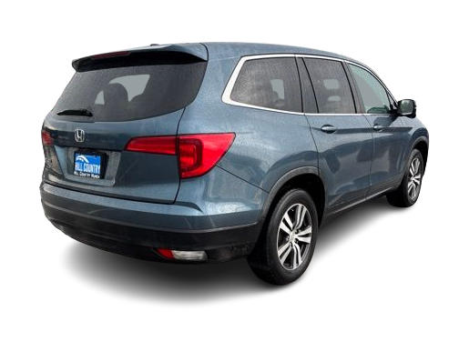 Thumbnail: 2017 Honda Pilot - 14