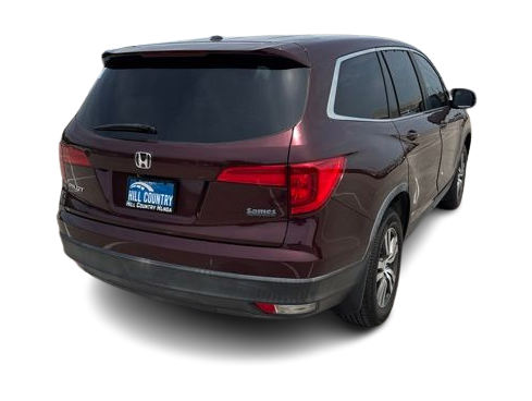 Thumbnail: 2017 Honda Pilot - 15
