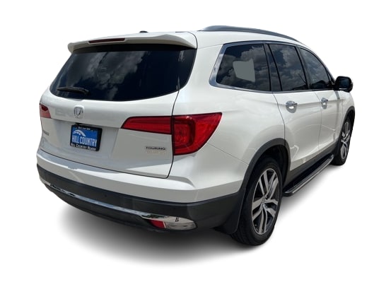 Thumbnail: 2018 Honda Pilot - 16