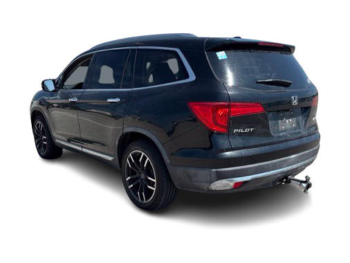 Thumbnail: 2017 Honda Pilot - 4