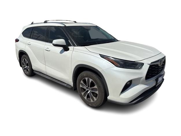 Thumbnail: 2021 Toyota Highlander - 19