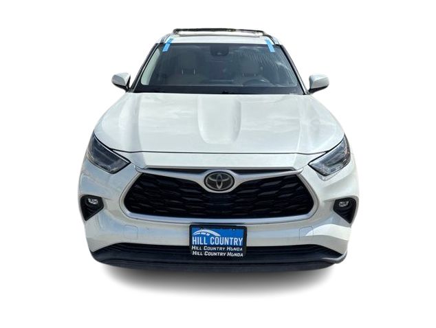 Thumbnail: 2021 Toyota Highlander - 6
