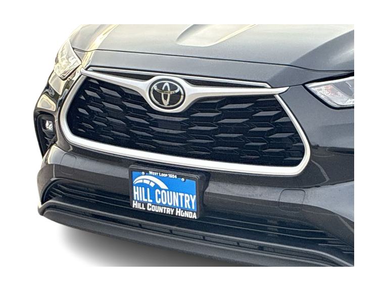 Thumbnail: 2020 Toyota Highlander - 26