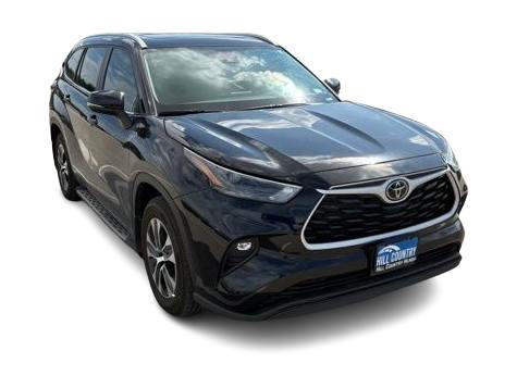 Thumbnail: 2024 Toyota Highlander - 17