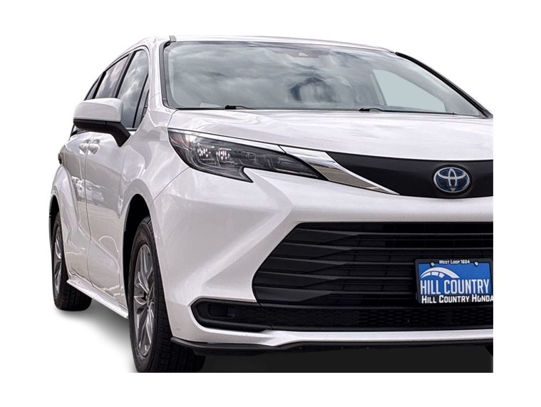 Thumbnail: 2025 Toyota Sienna - 25