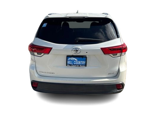 Thumbnail: 2017 Toyota Highlander - 5