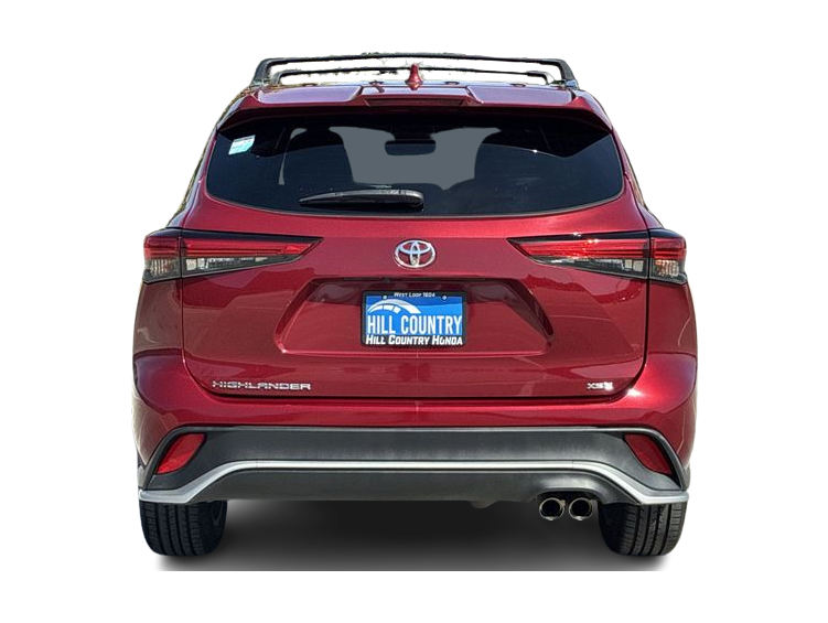 Thumbnail: 2022 Toyota Highlander - 5