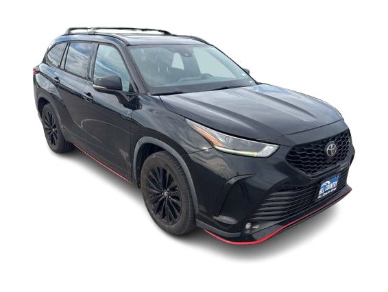 Thumbnail: 2021 Toyota Highlander - 18