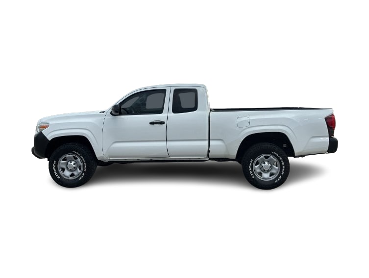 Thumbnail: 2019 Toyota Tacoma - 3