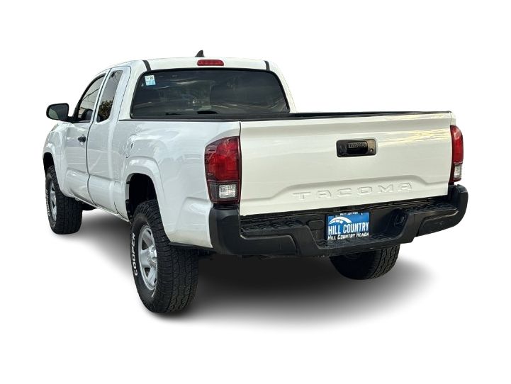 Thumbnail: 2019 Toyota Tacoma - 4