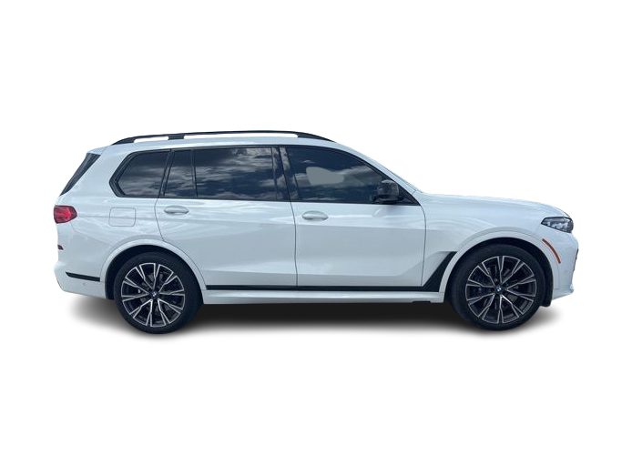 Thumbnail: 2022 BMW X7 - 15