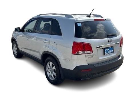 Thumbnail: 2013 Kia Sorento - 4