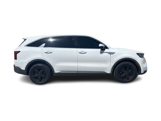 Thumbnail: 2022 Kia Sorento - 17
