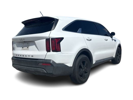 Thumbnail: 2022 Kia Sorento - 16