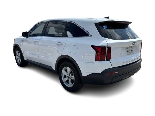 Thumbnail: 2021 Kia Sorento - 4