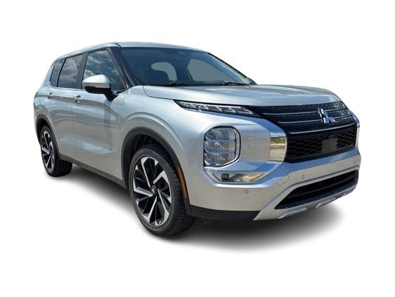 Thumbnail: 2024 Mitsubishi Outlander - 15