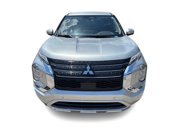 Thumbnail: 2024 Mitsubishi Outlander - 6
