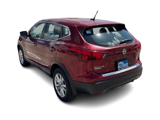 Thumbnail: 2019 Nissan Rogue Sport - 4