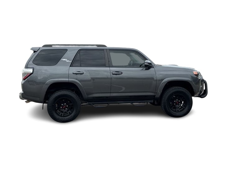Thumbnail: 2020 Toyota 4Runner - 21