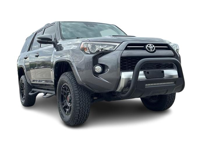 Thumbnail: 2020 Toyota 4Runner - 23