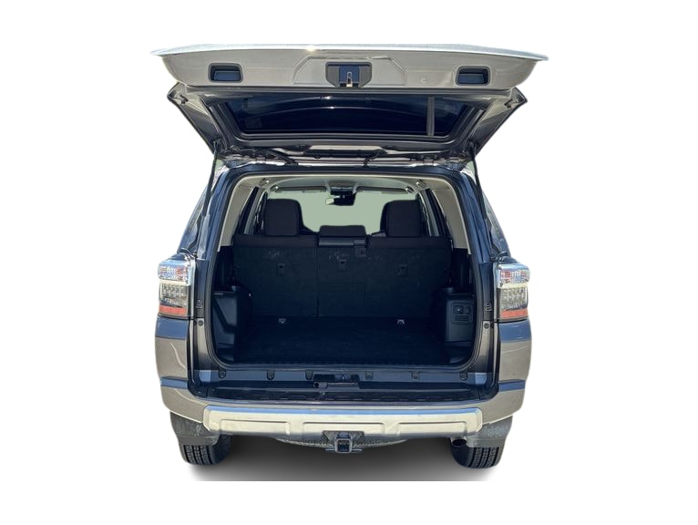 Thumbnail: 2021 Toyota 4Runner - 18