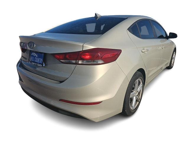 Thumbnail: 2017 Hyundai Elantra - 16
