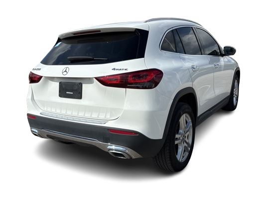 Thumbnail: 2023 Mercedes-Benz GLA - 16