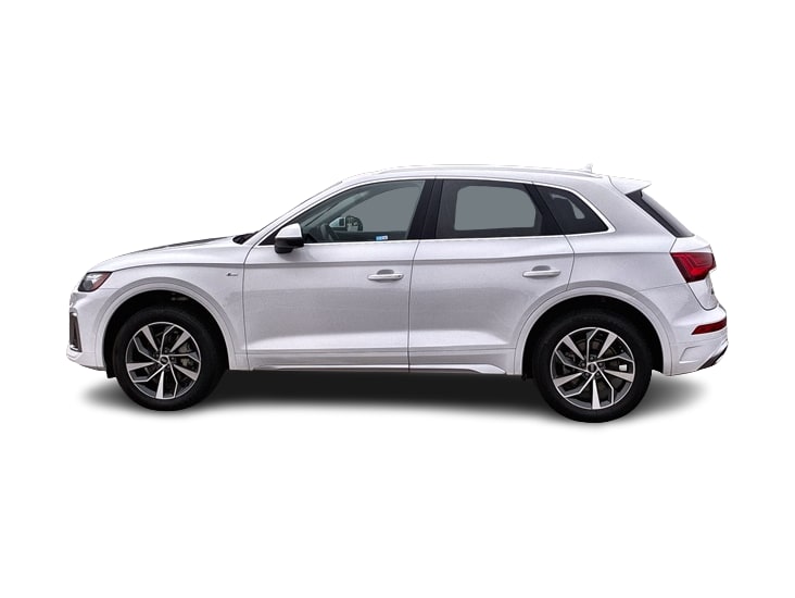 Thumbnail: 2023 Audi Q5 - 3