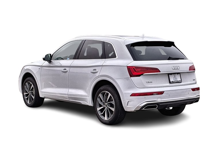 Thumbnail: 2023 Audi Q5 - 4