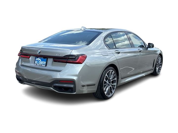 Thumbnail: 2022 BMW 7 Series - 22