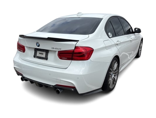 Thumbnail: 2018 BMW 3 Series - 14