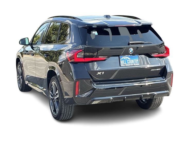 Thumbnail: 2026 BMW X1 - 4