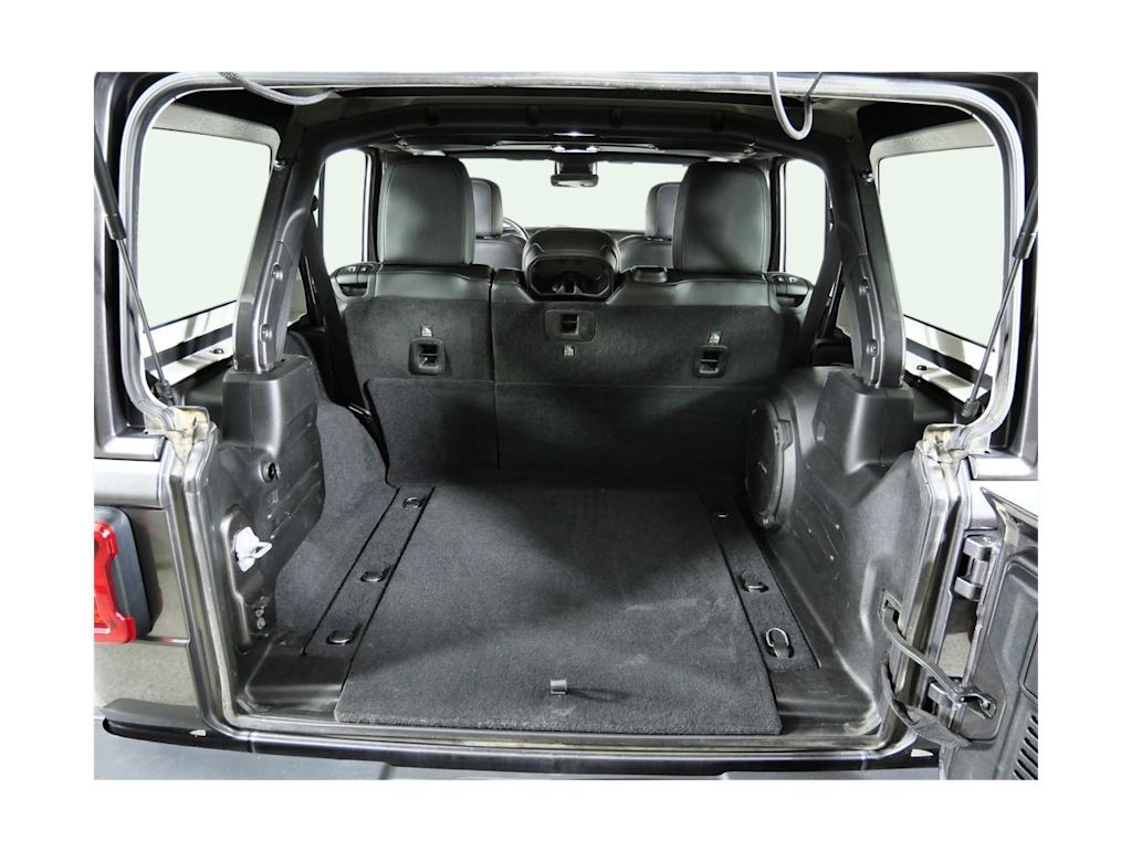 Thumbnail: 2019 Jeep Wrangler - 15
