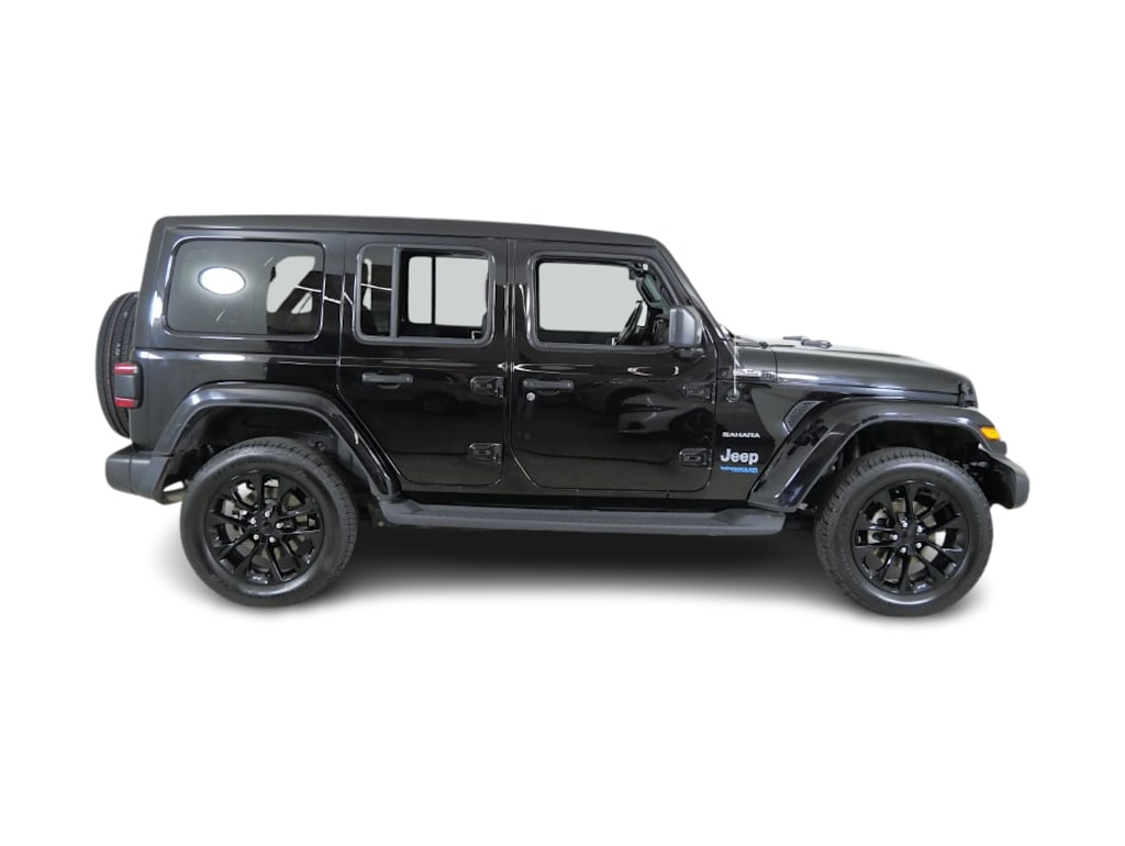 Thumbnail: 2021 Jeep Wrangler - 20