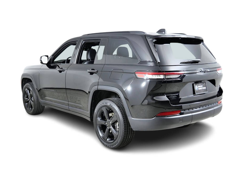 Thumbnail: 2024 Jeep Grand Cherokee - 4