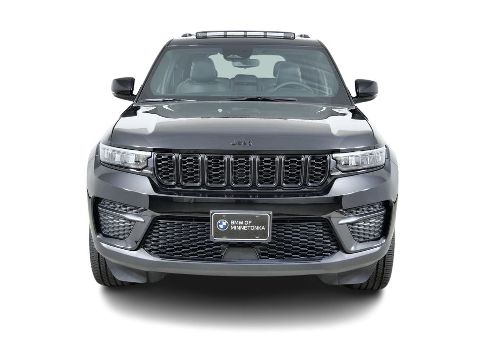 Thumbnail: 2024 Jeep Grand Cherokee - 6