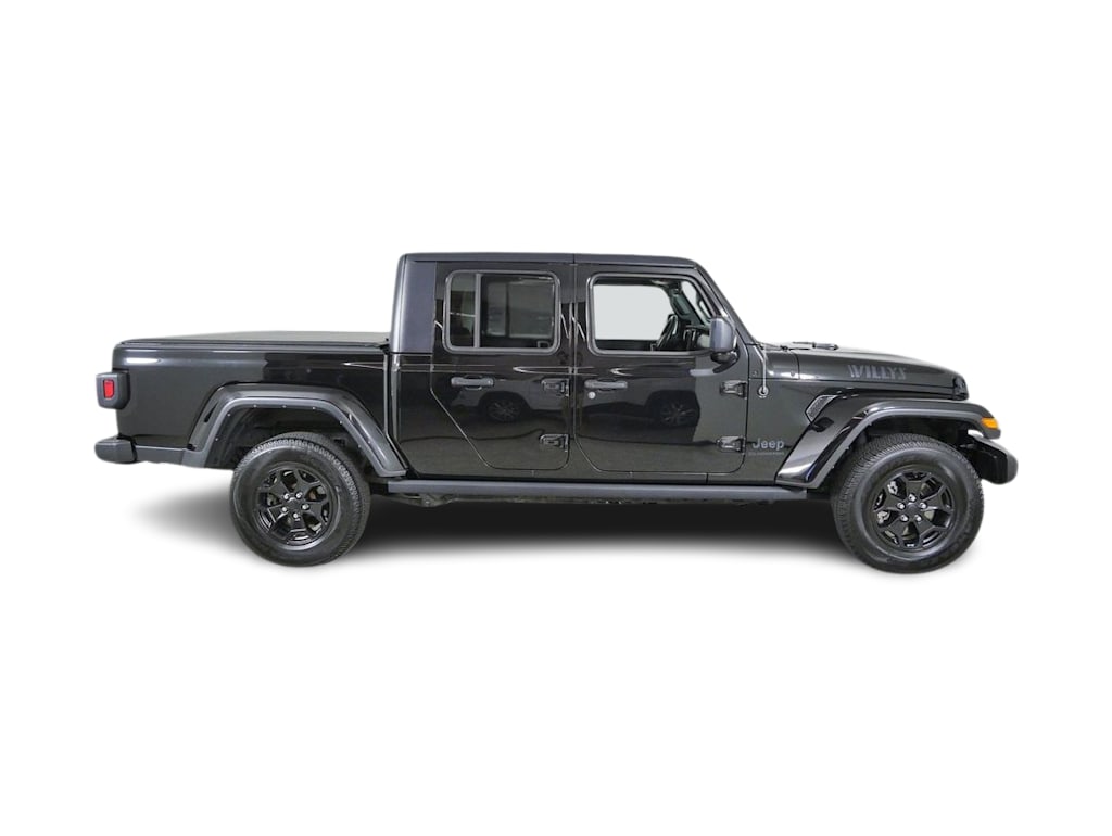 Thumbnail: 2021 Jeep Gladiator - 21