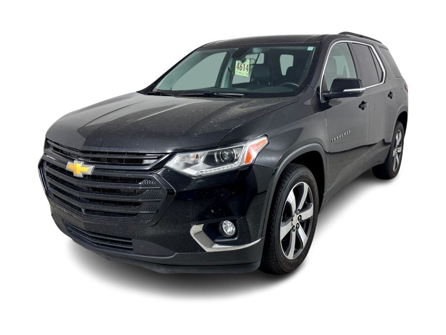 Used 2021 Chevrolet Traverse 3LT with VIN 1GNEVHKW4MJ218585 for sale in Coon Rapids, Minnesota