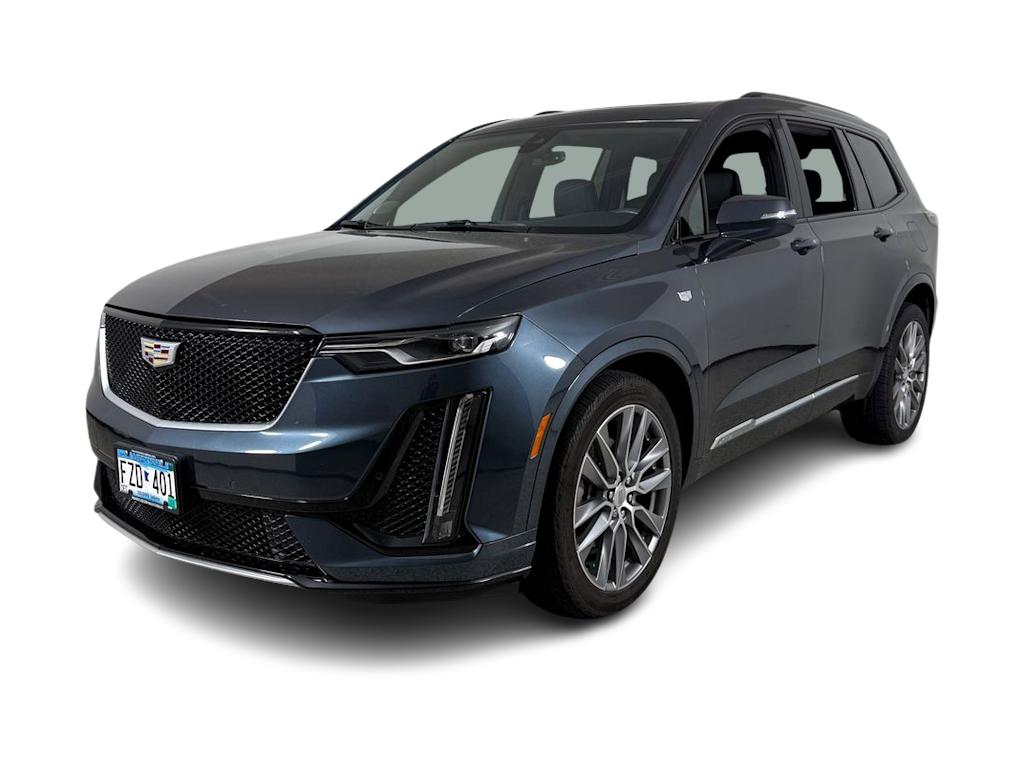 Used 2020 Cadillac XT6 Sport with VIN 1GYKPGRS0LZ224235 for sale in Maplewood, Minnesota